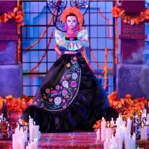 New In Box 2024 Dia De Los Muertos Day of the Dead Barbie Beautiful Colorful